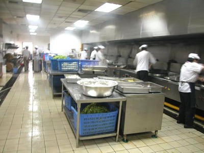 南京工廠膳食托管 | 如何找到口碑好的飯?zhí)猛泄芊?wù)及餐飲企業(yè)管理要點(diǎn)